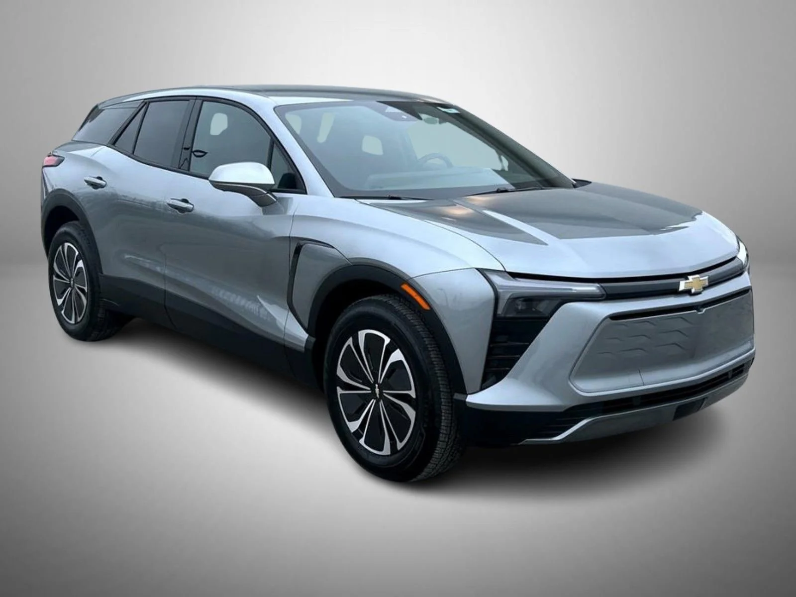 New 2026 Sterling Gray Metallic Chevrolet LT image 3