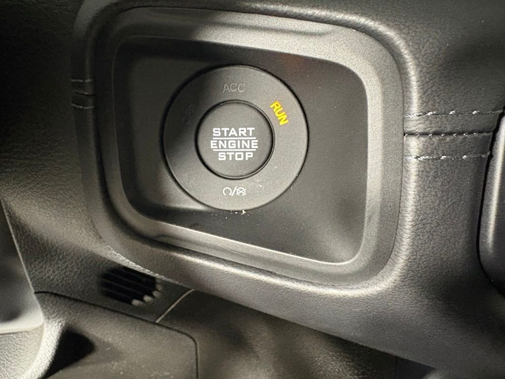 New 2026 Anvil Clearcoat Jeep Mojave X image 26
