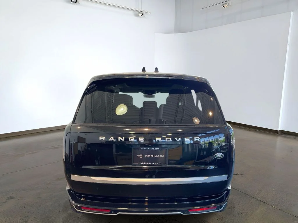 Certified Used 2023 Black Land Rover Autobiography image 5