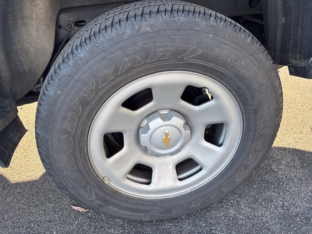 Used 2022 White Chevrolet Work Truck image 10