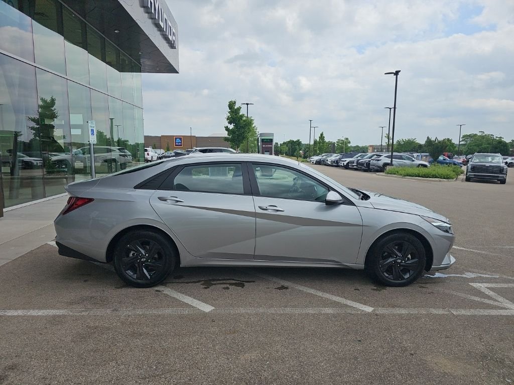 Certified Used 2023 Silver Hyundai SEL image 6