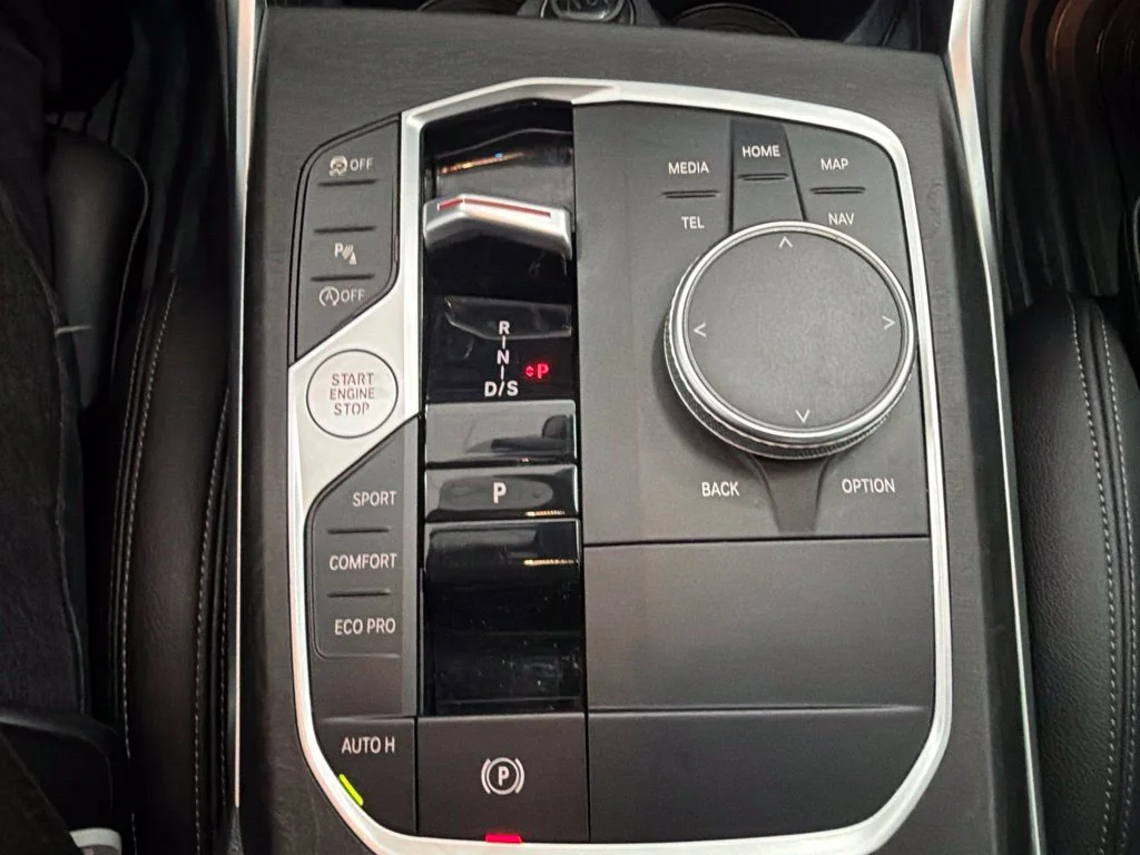 Used 2024 Gray BMW 330i image 19