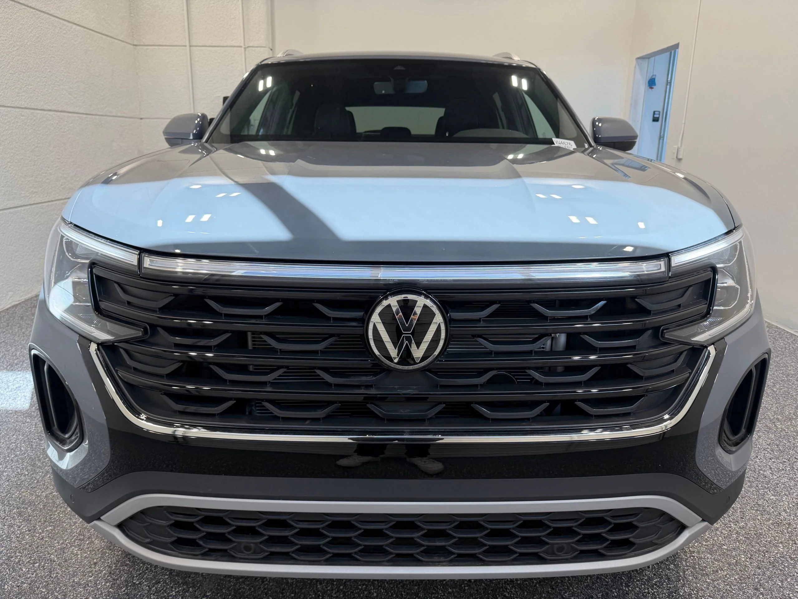 New 2026 Gray Volkswagen 2.0T SE w/Technology image 10
