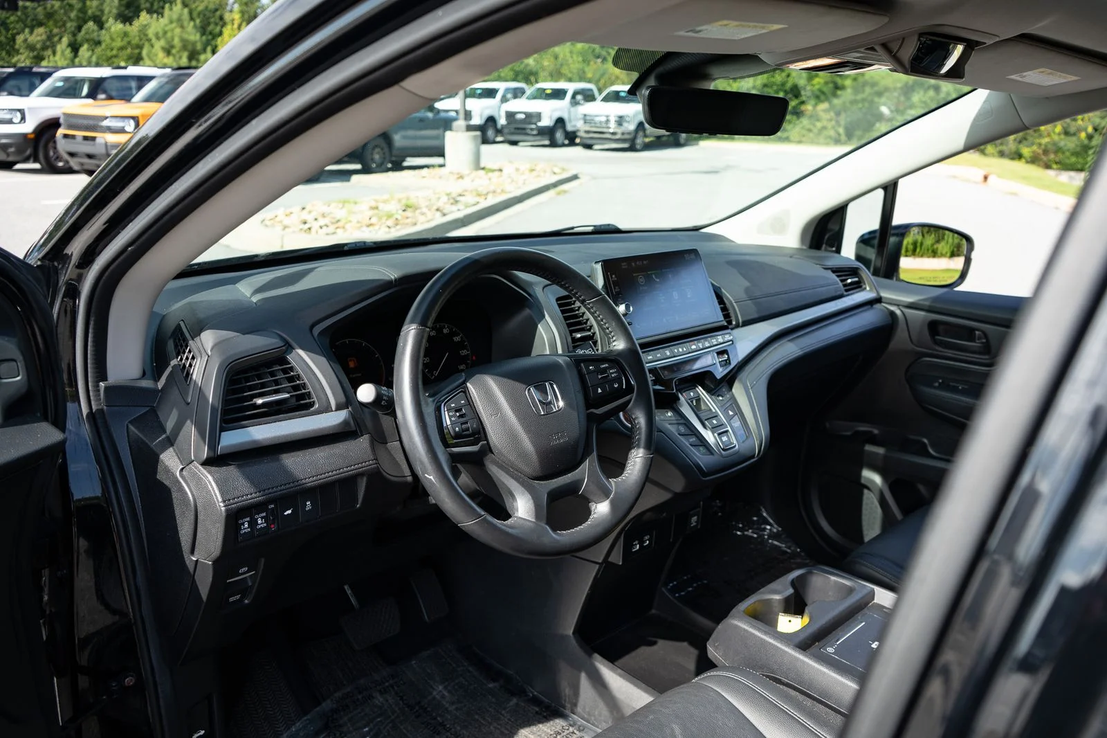 Used 2025 Black Honda EX-L image 13