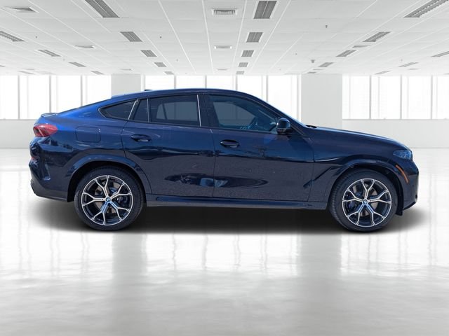 2026 Bmw X6 M photo 2