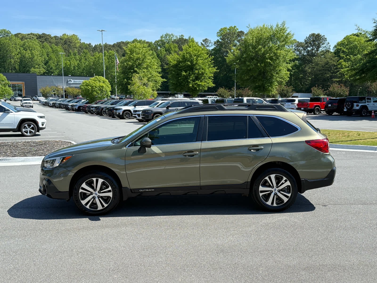 Used 2018 Subaru Outback Limited with VIN 4S4BSAKC5J3243086 for sale in Woodstock, GA