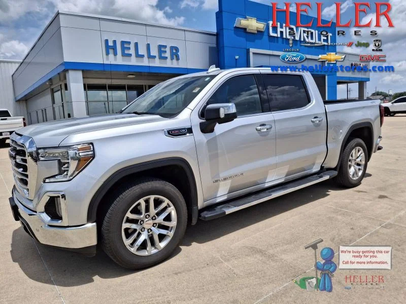 Used 2021 QUICKSILVER METALLIC GMC SLT image 1