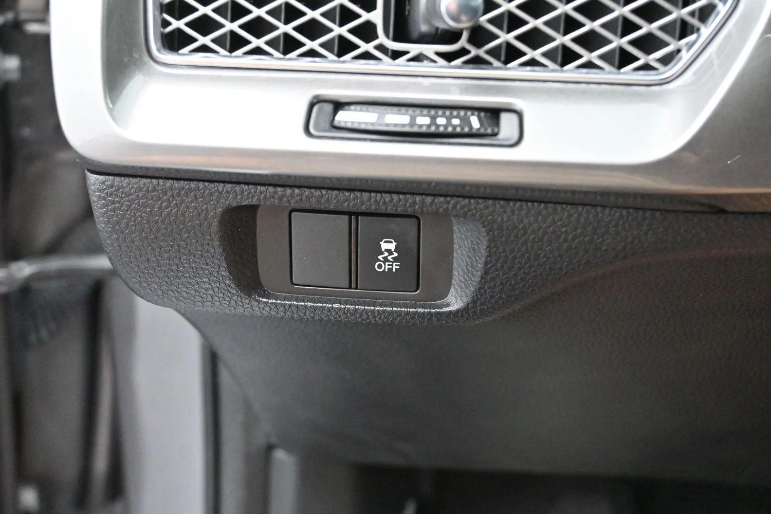 Used 2023 Liquid Carbon Metallic Acura Base image 26