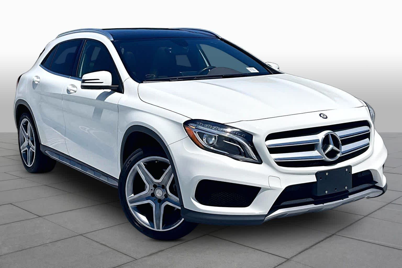Used 2015 Cirrus White Mercedes-Benz GLA 250 image 4