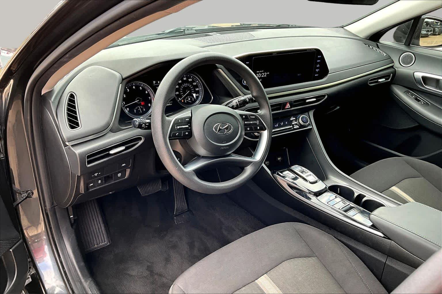 Used 2023 Portofino Gray Hyundai SEL image 15