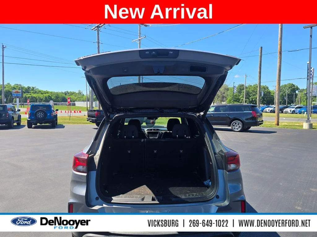 Used 2021 Satin Steel Metallic Chevrolet RS image 8