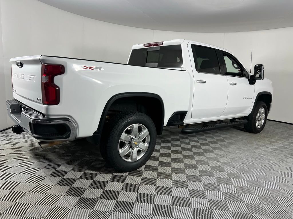 2023 Chevrolet Silverado 2500HD LTZ photo 4