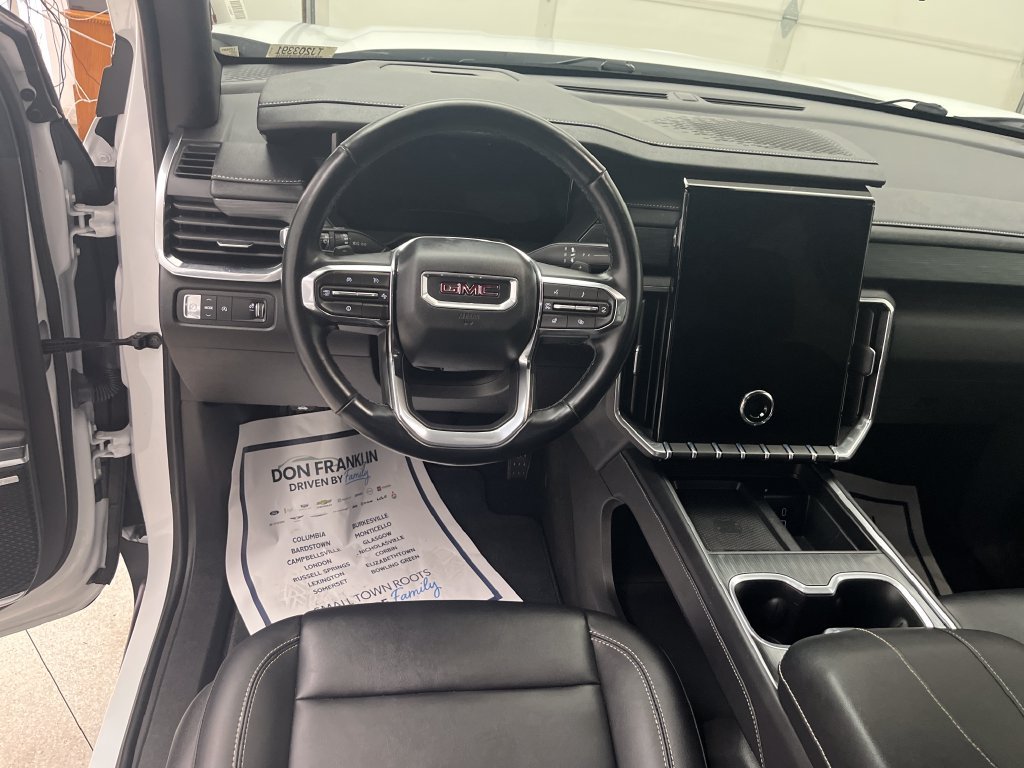 Used 2026 White GMC Elevation image 15