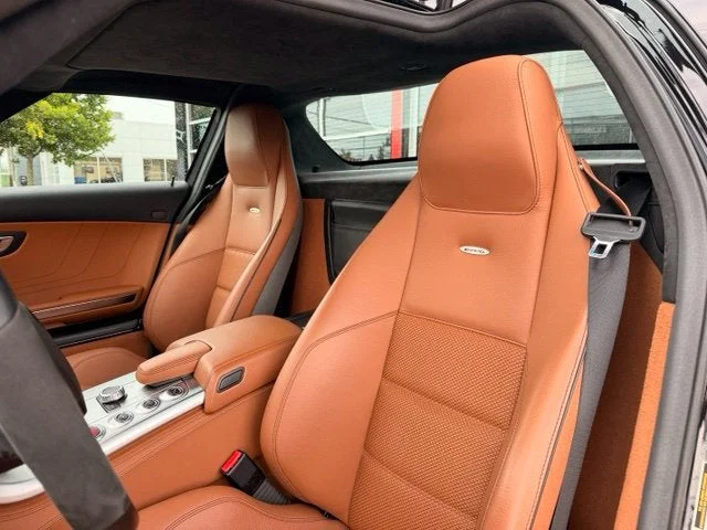 Used 2011 Black Mercedes-Benz Base image 17