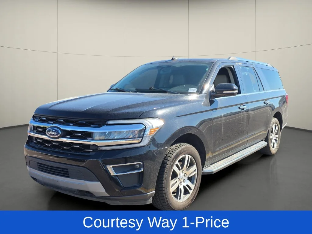 Used 2022 Black Ford Limited image 4