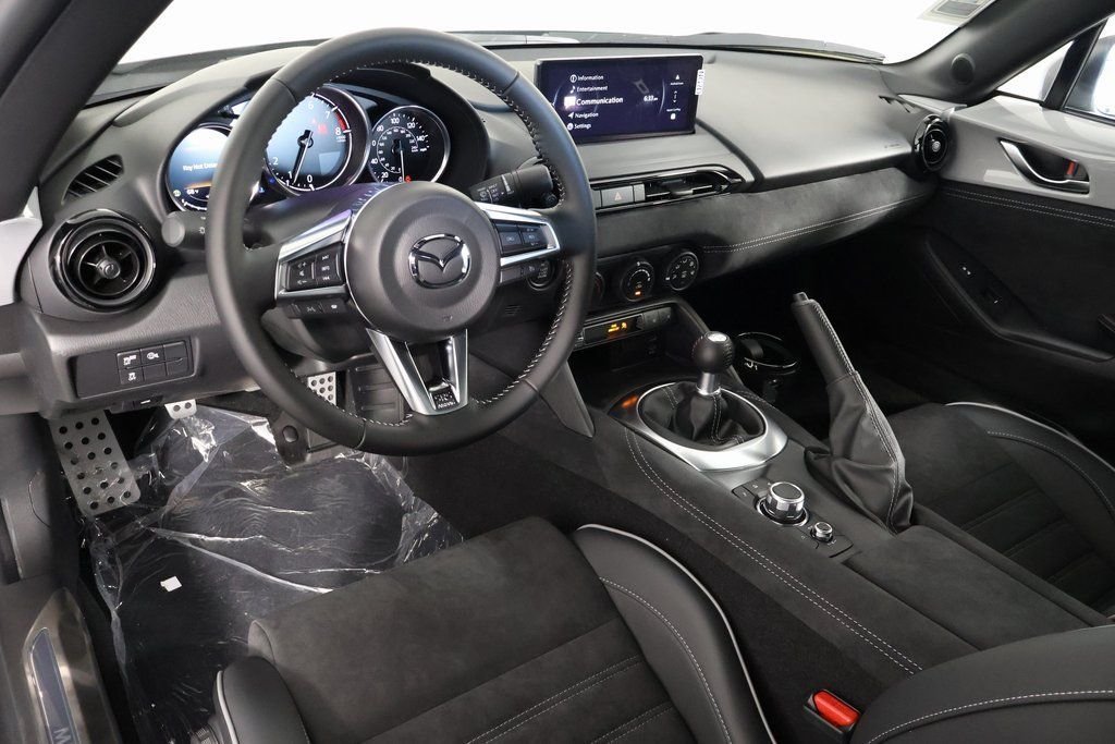 New 2026 Aero Gray Metallic Mazda Club image 5