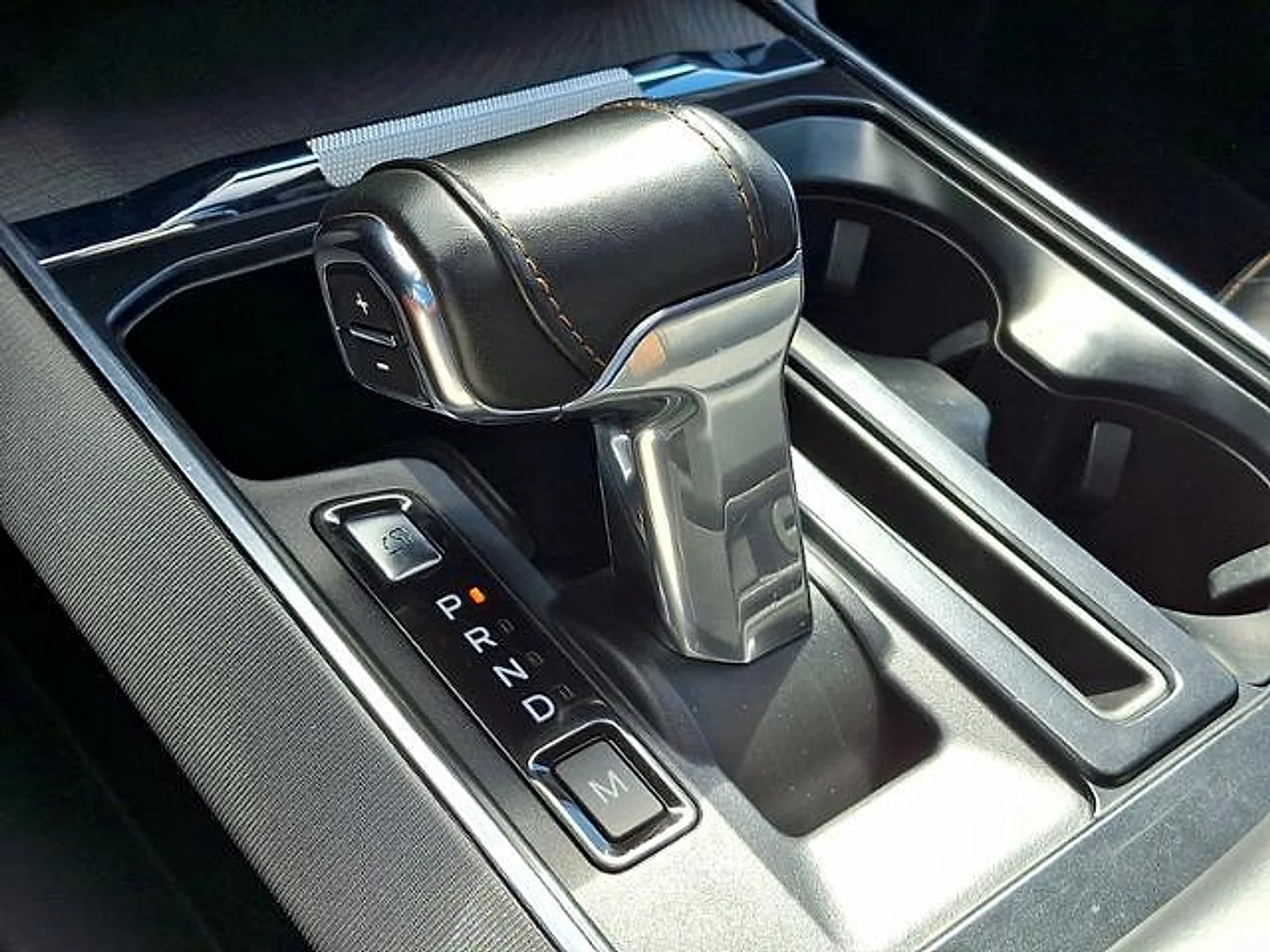 Used 2023 Star White Metallic Tri-Coat Ford Platinum image 15