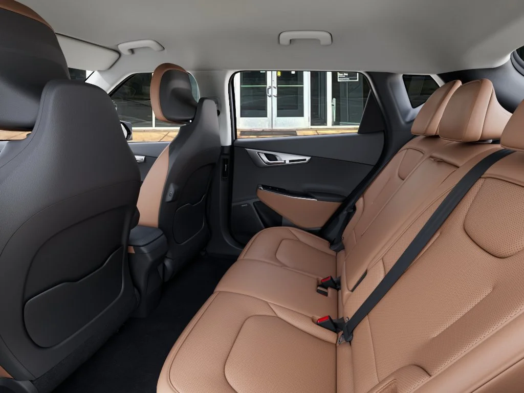 New 2026 Glacial White Pearl Kia Wind image 18