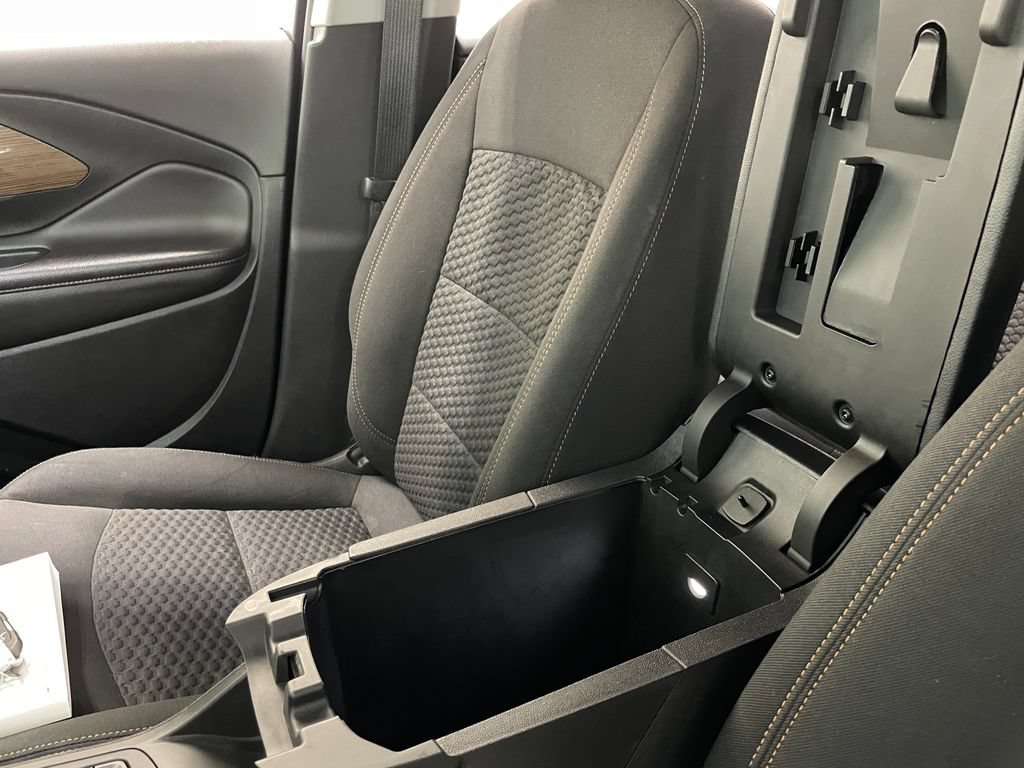 2021 GMC Terrain SLE - Photo 32