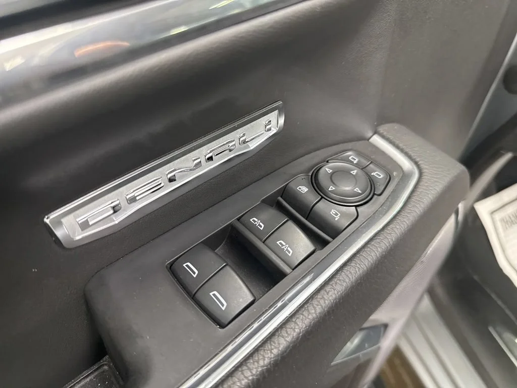 Used 2023 Sterling Metallic GMC Denali image 23