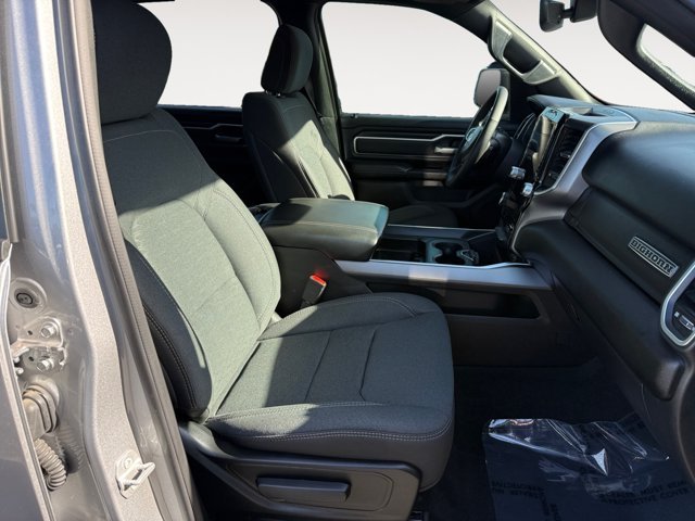 Used 2025 Billet Silver Metallic Ram Big Horn/Lone Star image 19