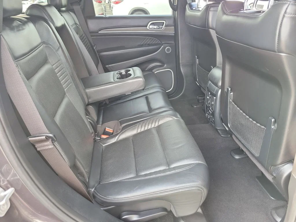 Used 2020 Crystal Metallic Jeep SRT image 23