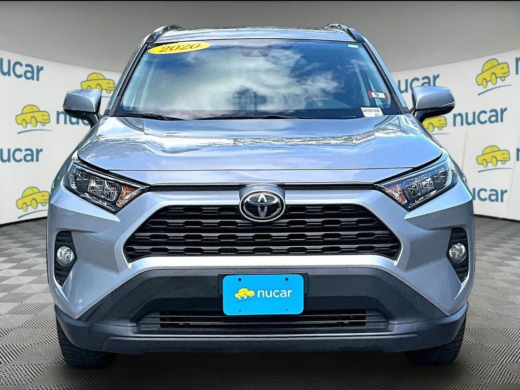 Used 2020 Silver Sky Metallic Toyota XLE image 2