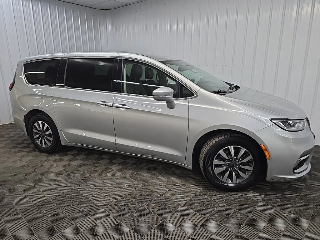 2022 Chrysler Pacifica