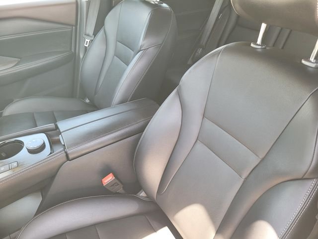 Used 2023 Gray Nissan SL image 13