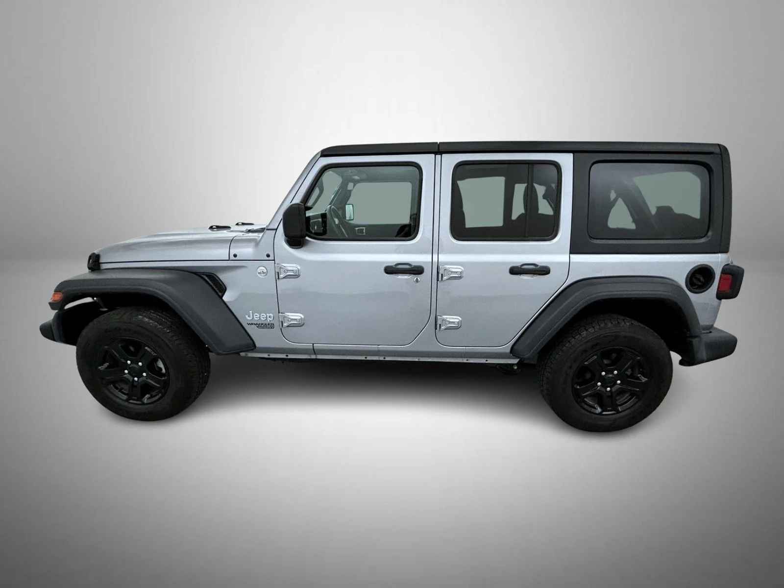 Used 2019 Silver Jeep Unlimited Sport S image 8