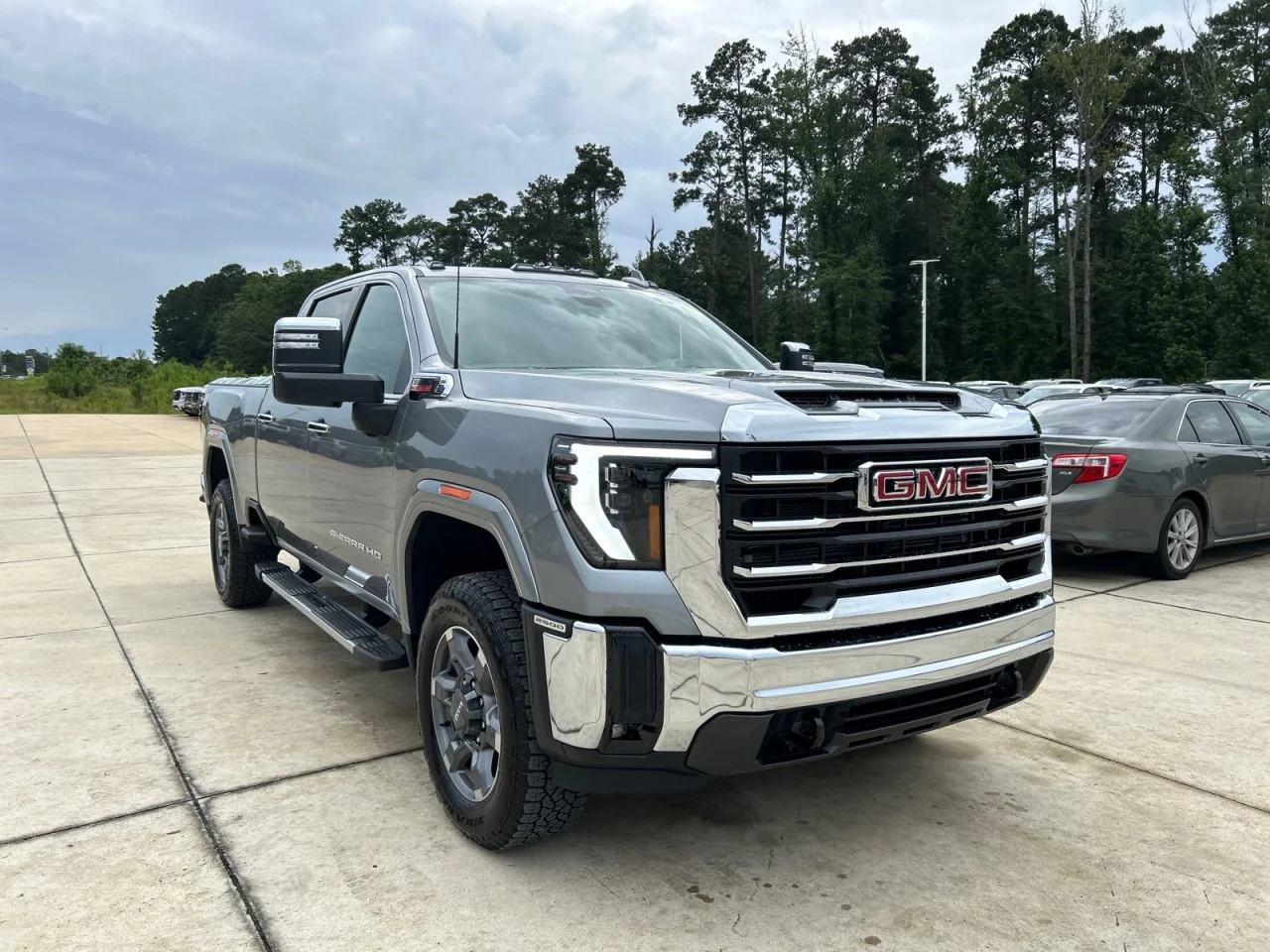 New 2026 Sterling Metallic GMC SLT image 2