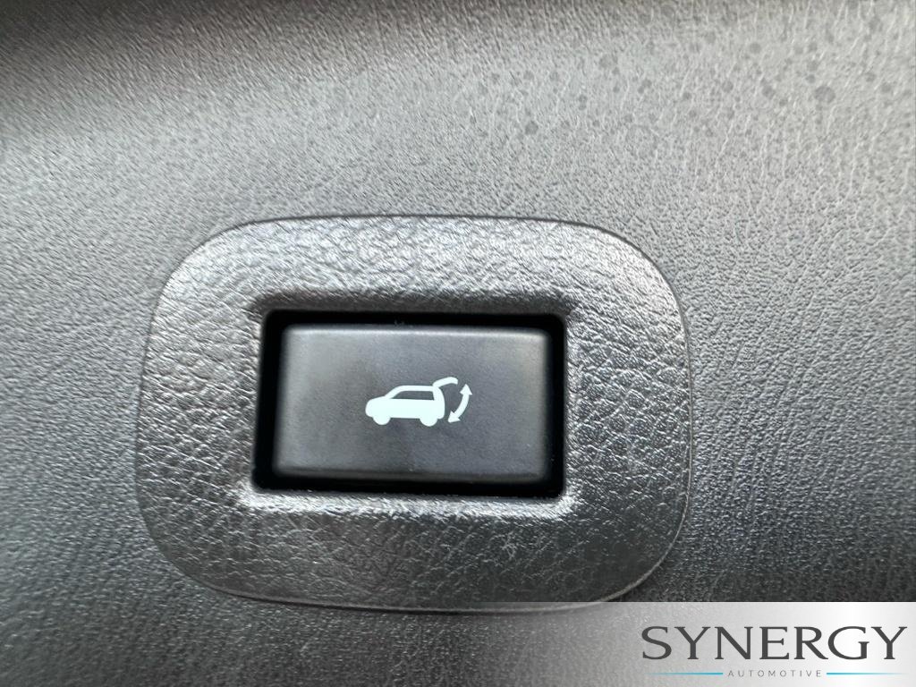 Certified Used 2023 Hermosa Blue INFINITI PREMIUM SELECT image 9