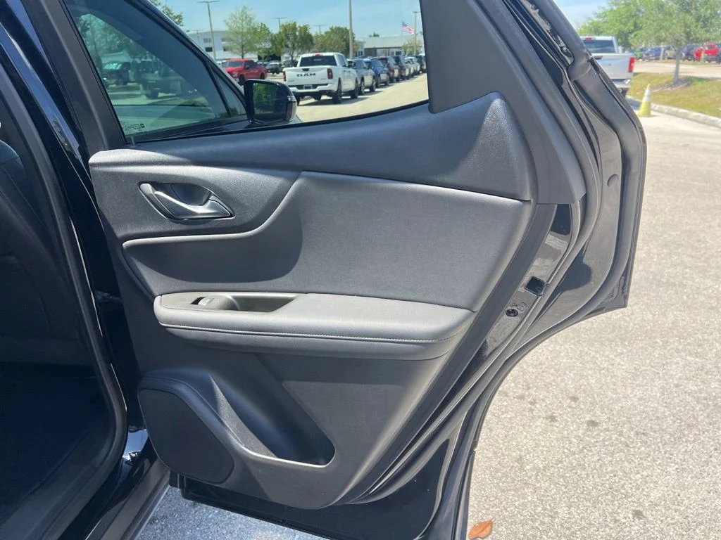 Used 2022 Black Chevrolet LT image 37