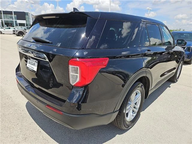 Used 2022 Agate Black Metallic Ford 4x2 image 5