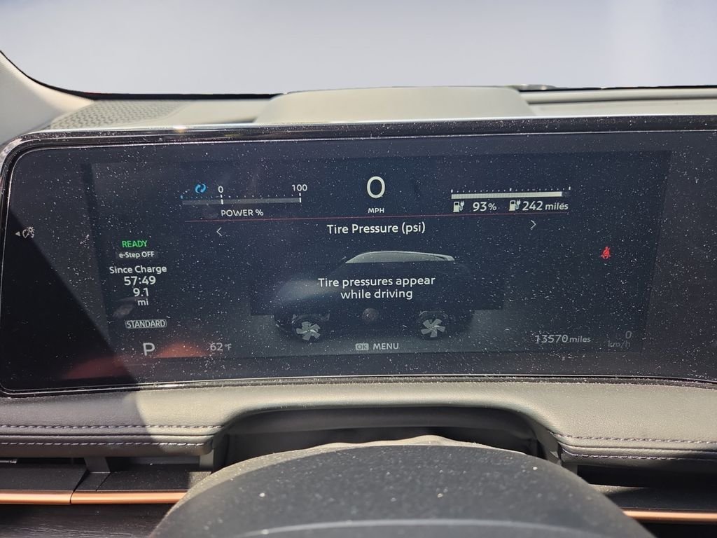 Used 2024 Gray Nissan ENGAGE image 15
