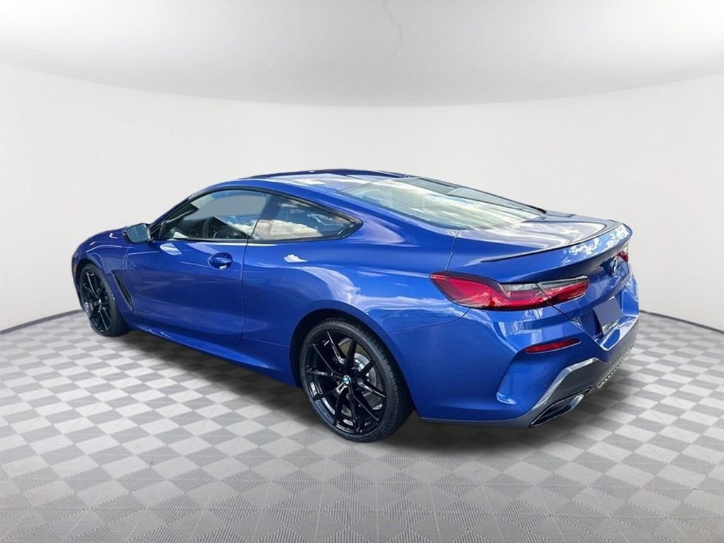 2026 BMW 8 Series 840i - Photo 7