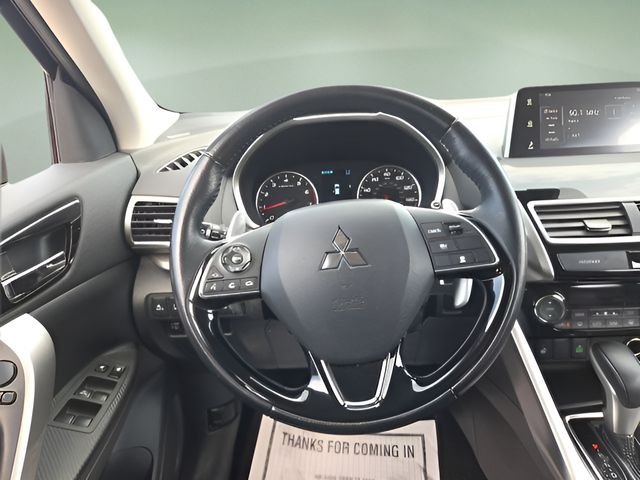 Used 2018  Mitsubishi SEL image 12