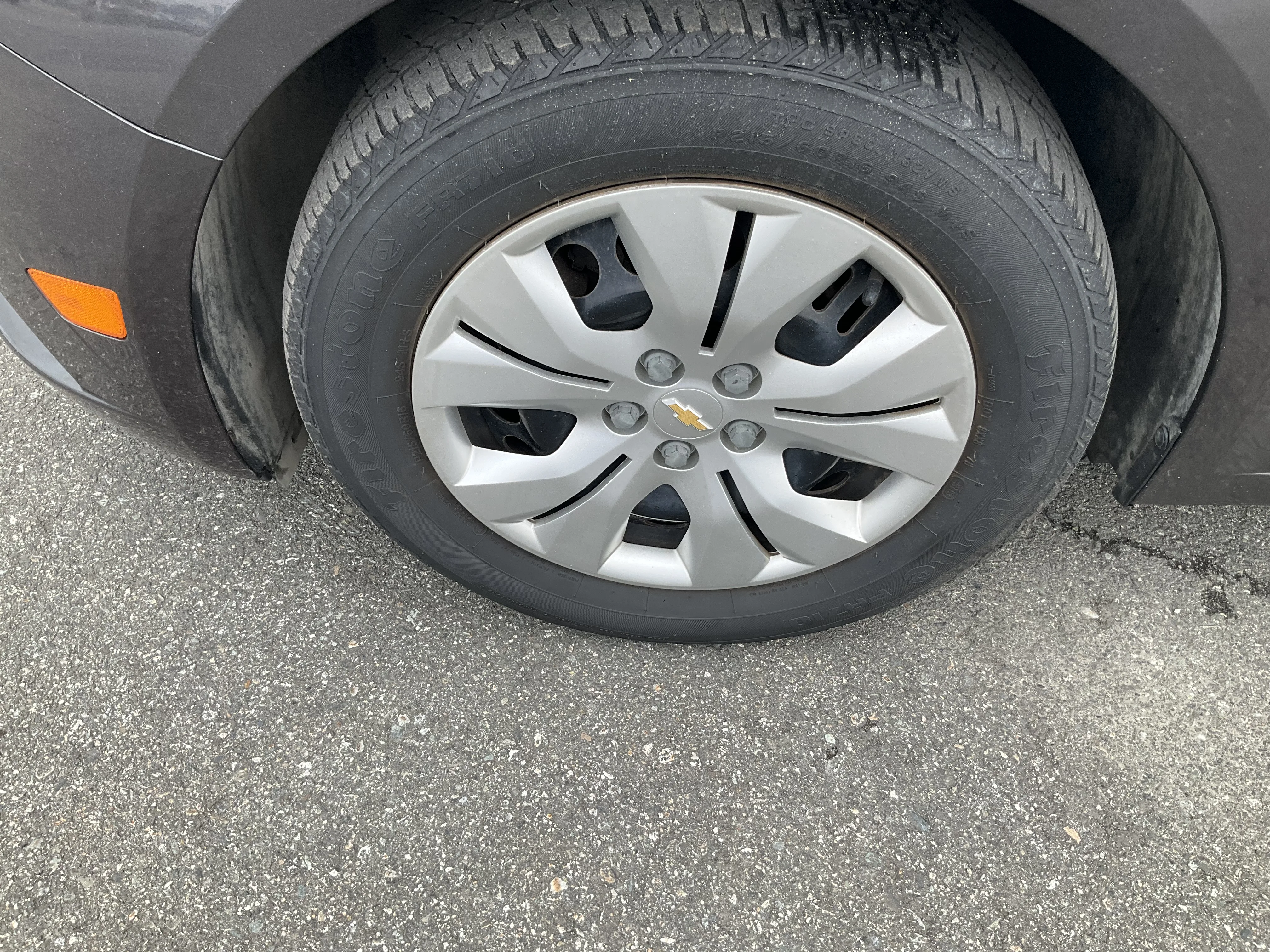 Used 2014 Gray Chevrolet LS image 6