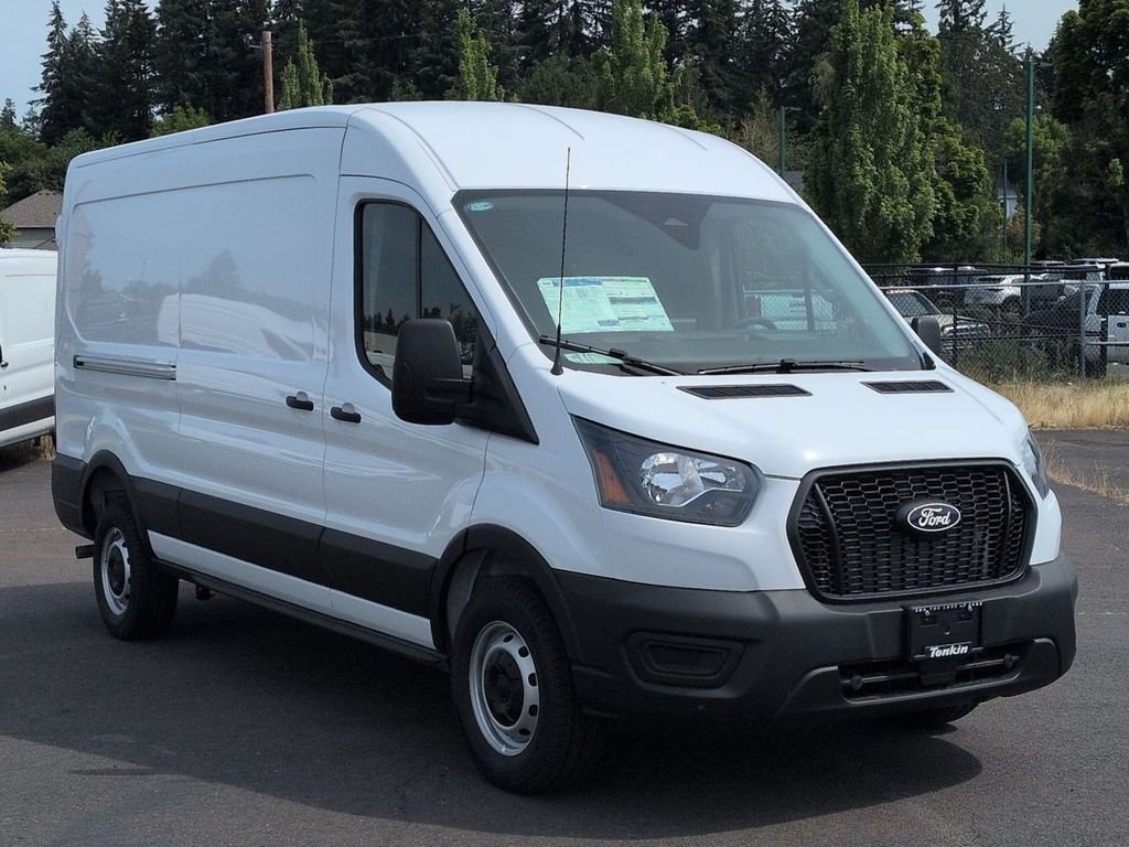 New 2026 Oxford White Ford Cargo Van image 47