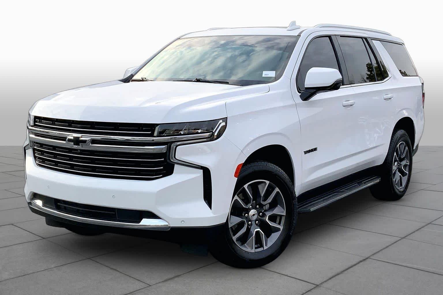 Used 2023 Summit White Chevrolet LT image 2