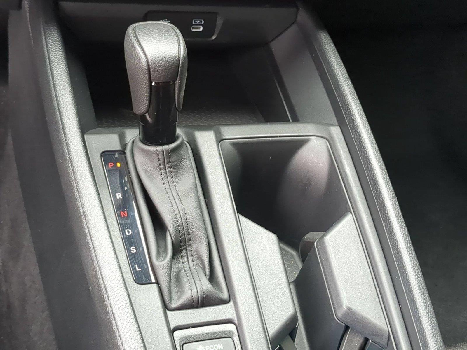 Used 2024 Solar Silver Metallic Honda LX image 26