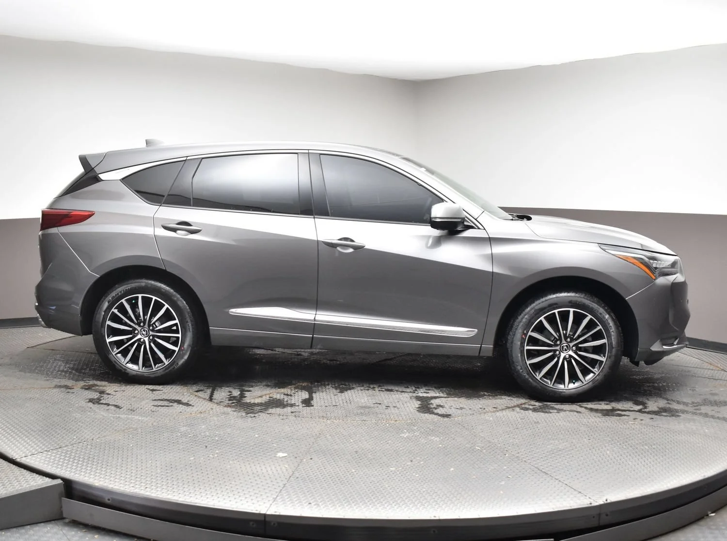 New 2026 Liquid Carbon Metallic Acura w/Advance Package image 4