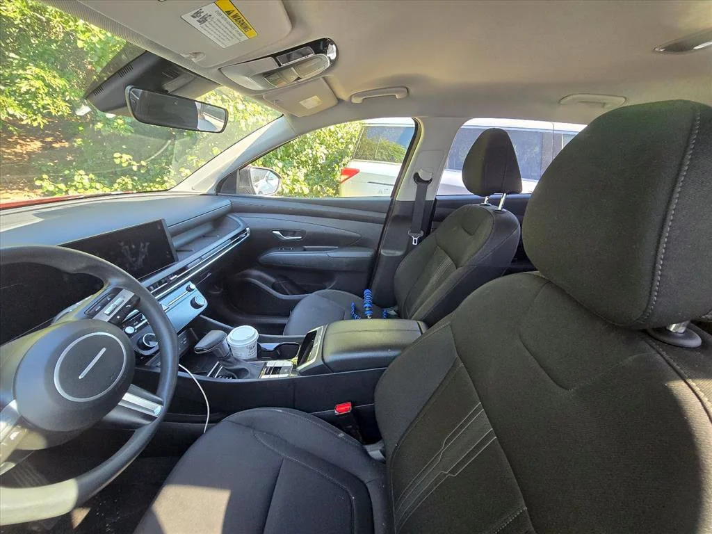 Used 2025 Red Hyundai SEL image 4