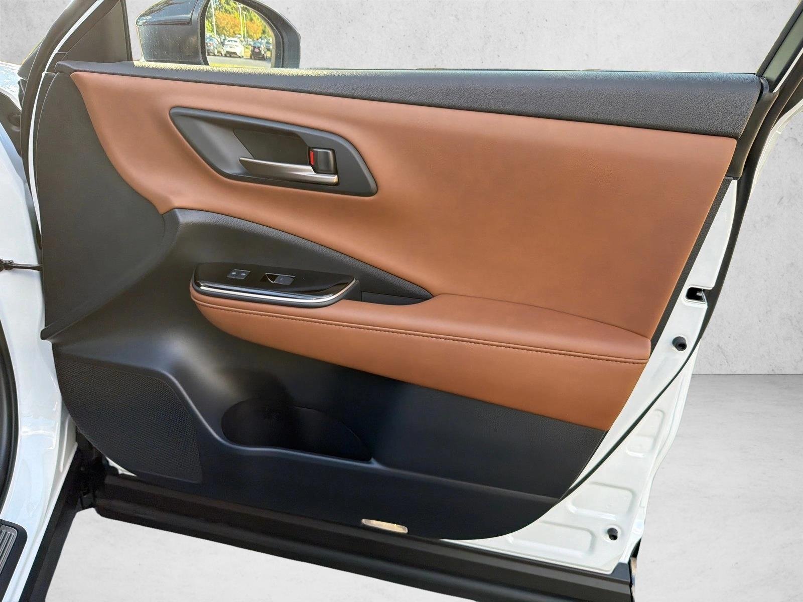 New 2026 Oxygen White Toyota XLE image 14