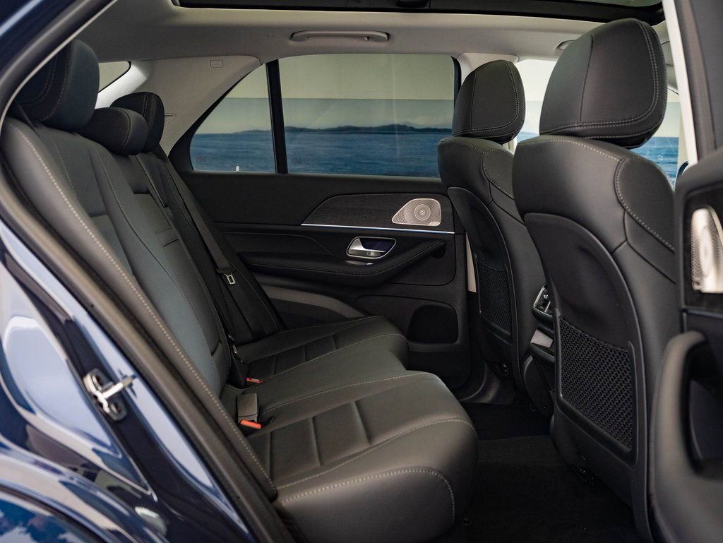 New 2026 Twilight Blue Metallic Mercedes-Benz GLE 350 image 41