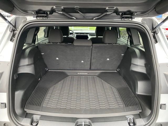New 2026 Silver Jeep Laredo image 21