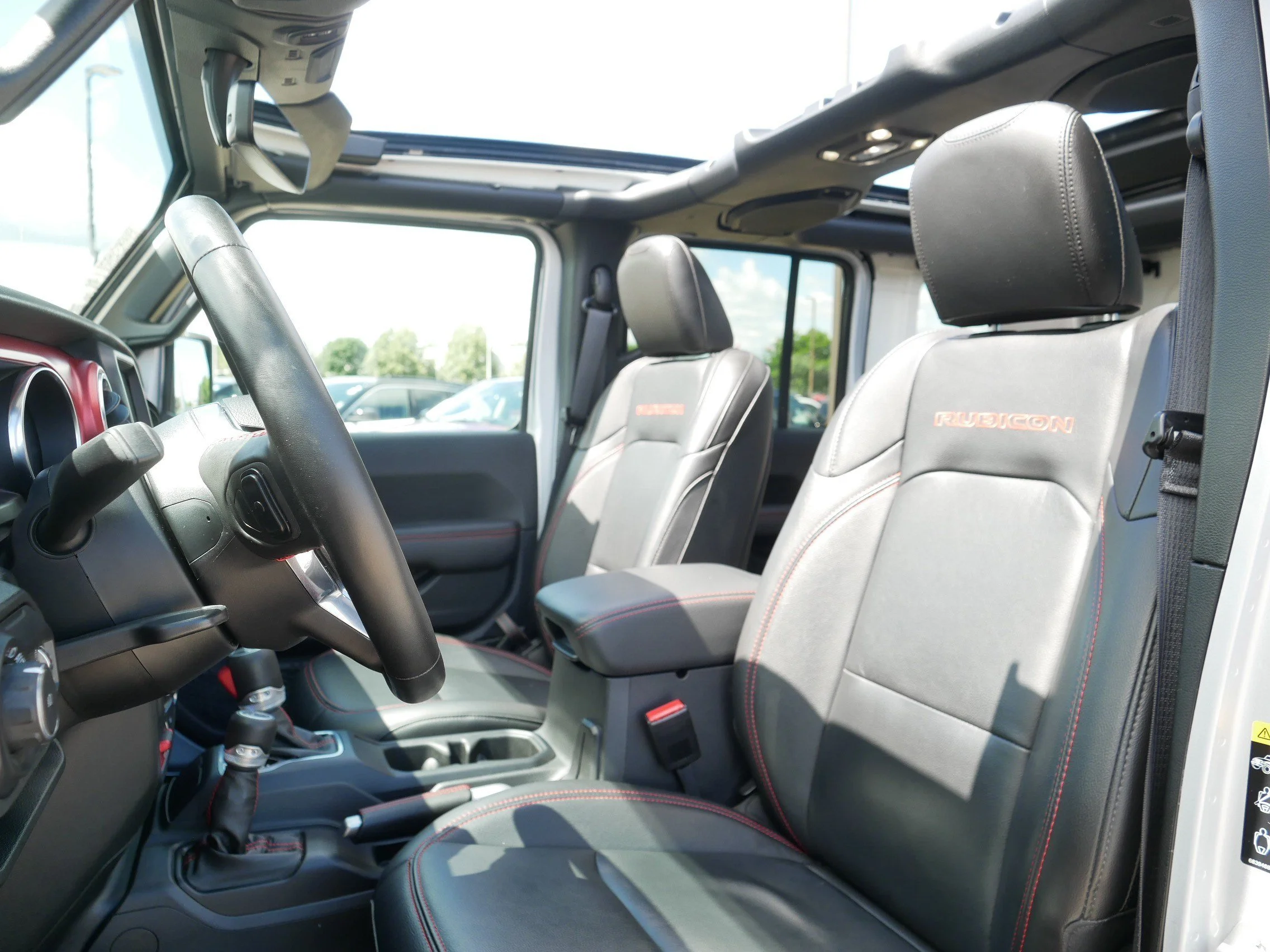 Used 2023 Silver Zynith Clearcoat Jeep Rubicon image 33