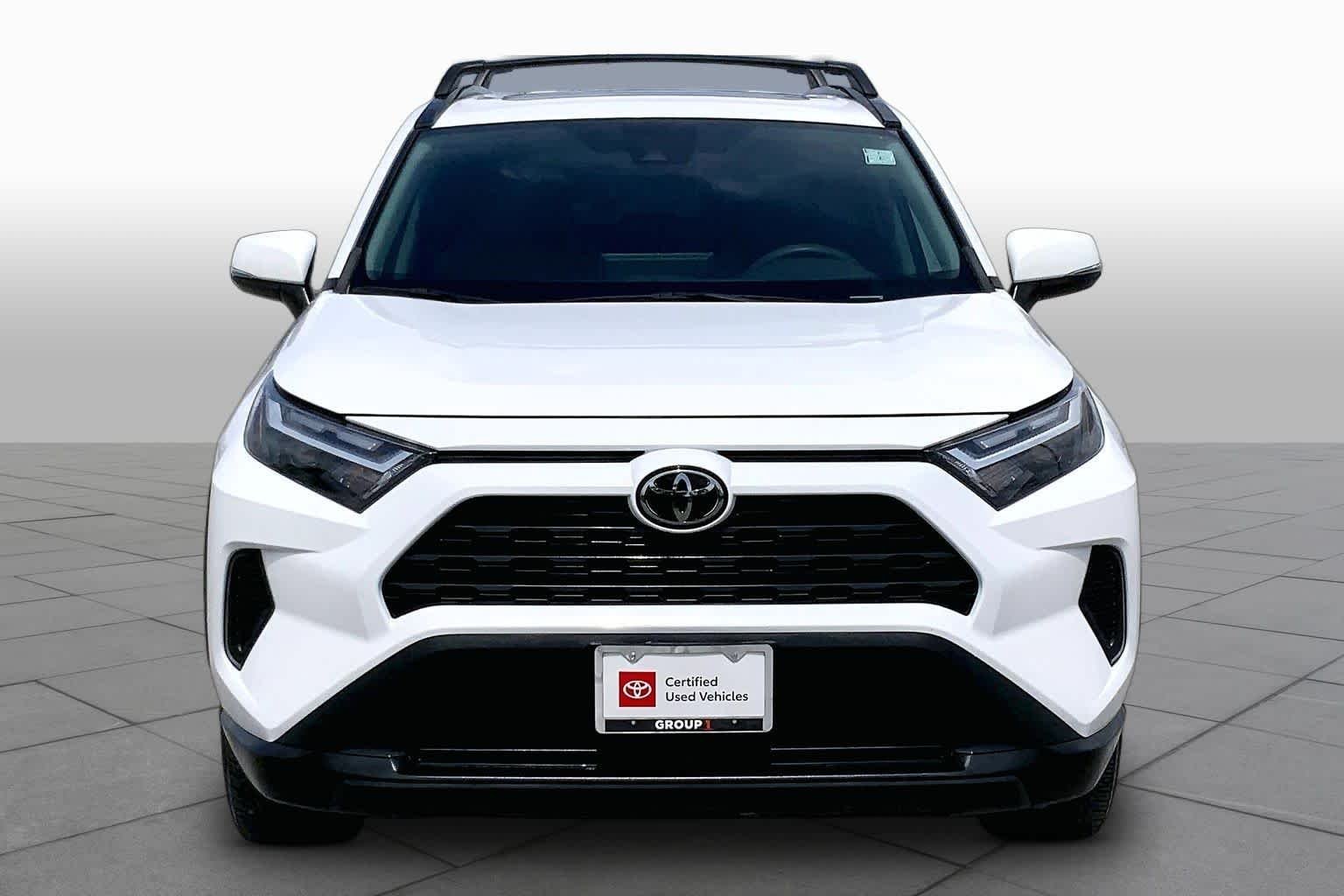Certified Used 2023 Ice Cap Toyota XLE image 4