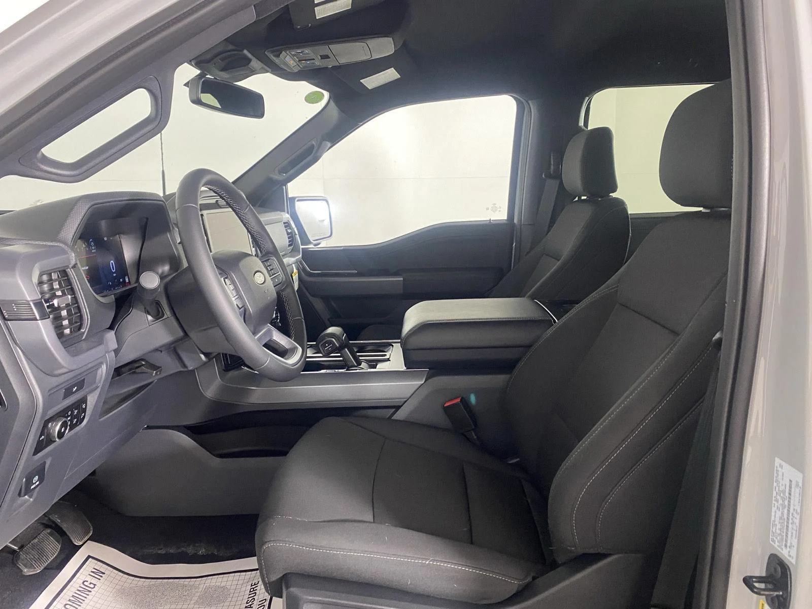 New 2026 Avalanche Ford XLT image 17
