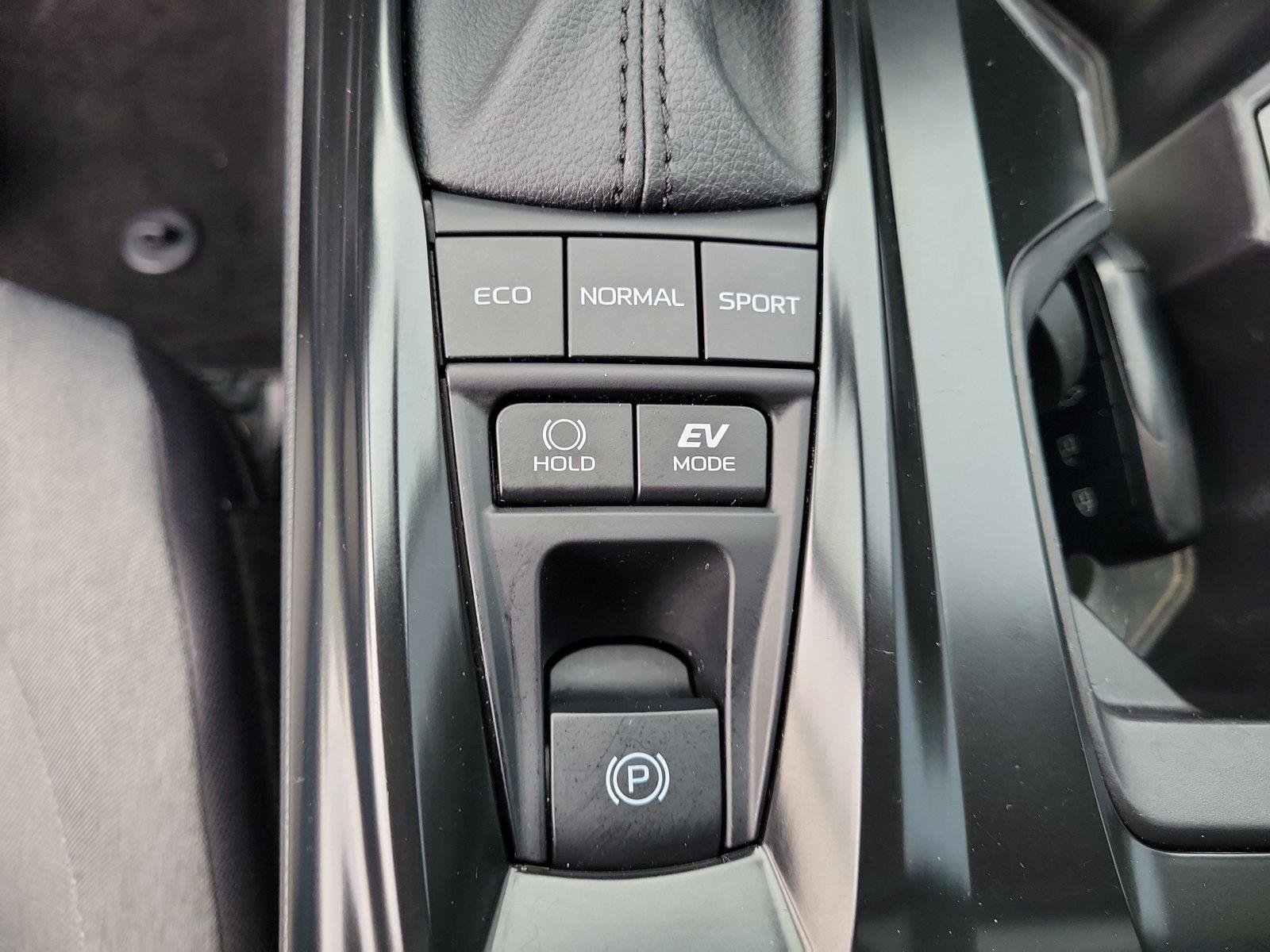 Used 2026 Ice Cap Toyota LE image 33